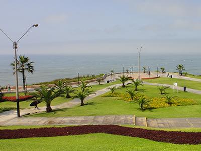 Photo of a park in Lima, Peru.